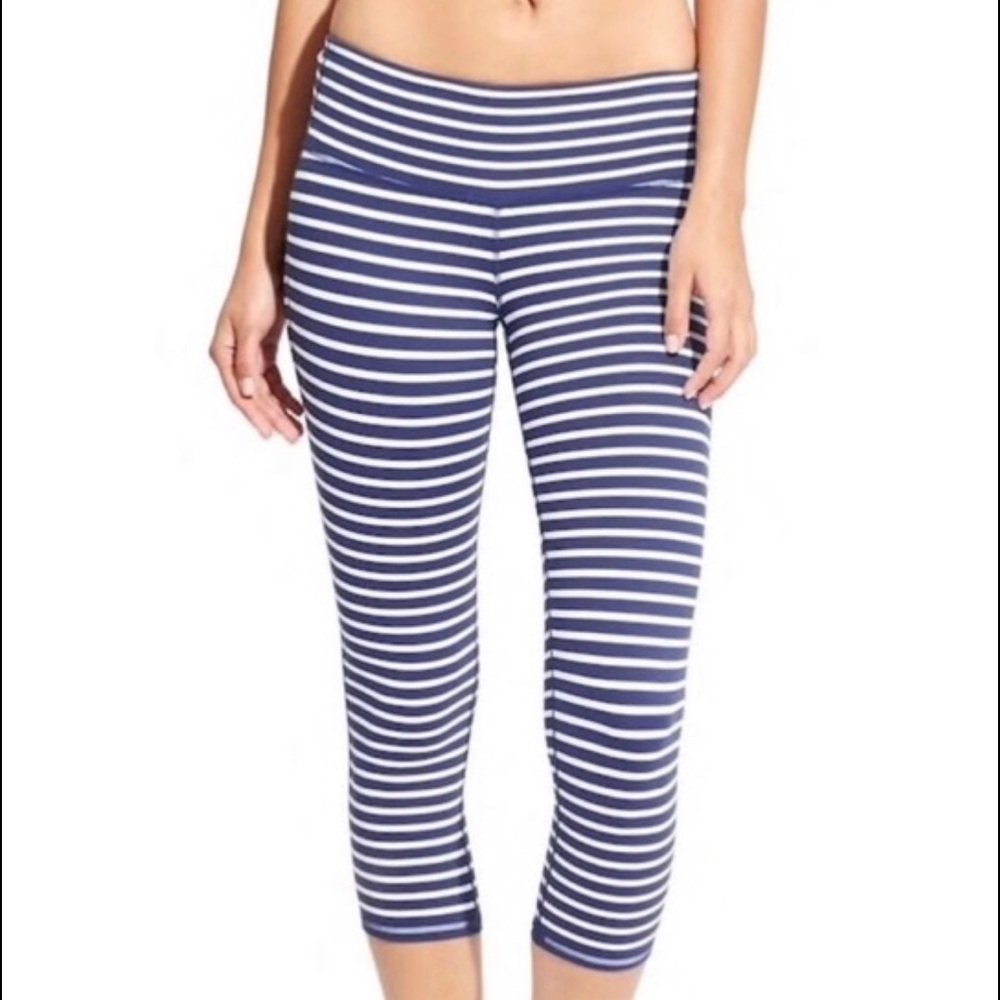 Athleta Stripes‎ Chaturanga Capri size S
